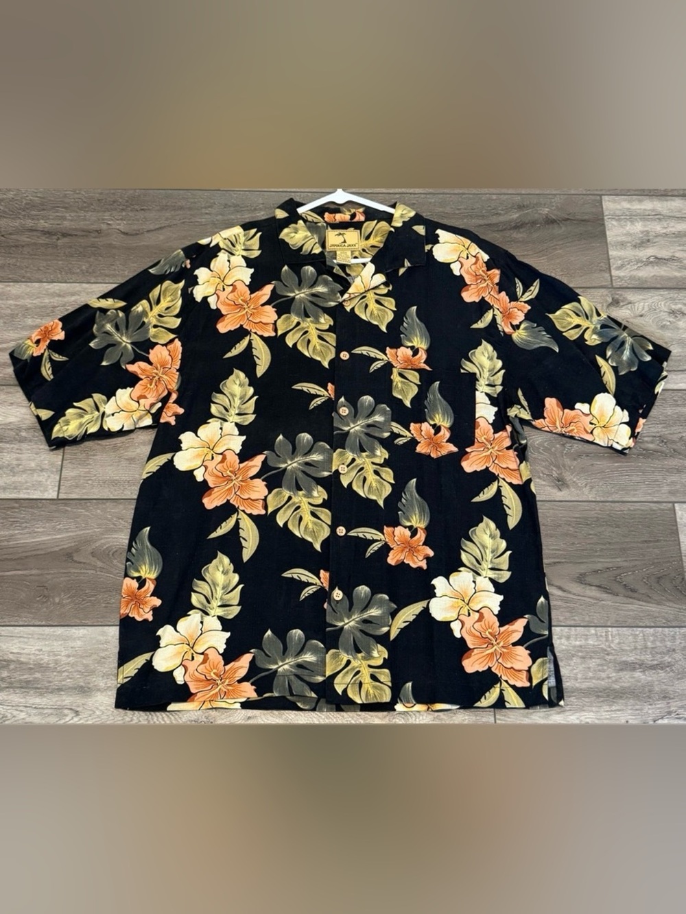 VTG Jamaica Jaxx Men’s Hawaiian Floral Leafy Shirt Pocket 100% Silk Size LARGE